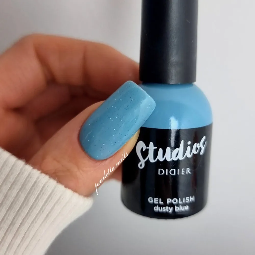 "Studios Didier" gelinis lakas, Dusty blue