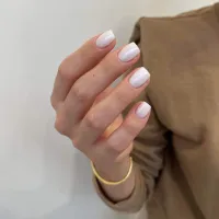 Gelinis lakas "Studios Didier", Pearl white