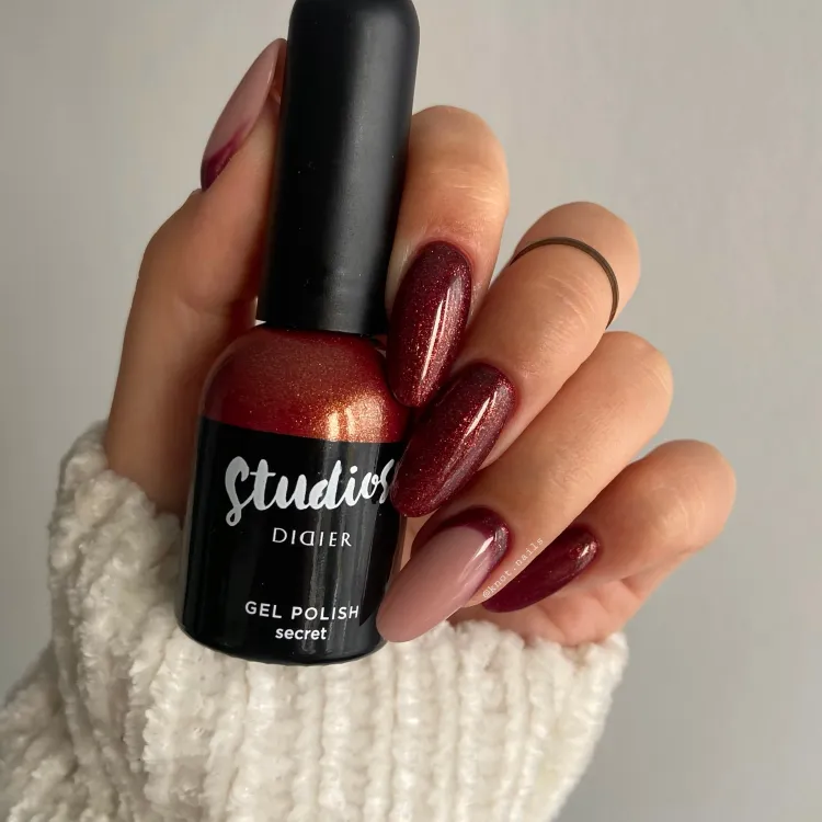 "Studios Didier" gelinis lakas, Secret
