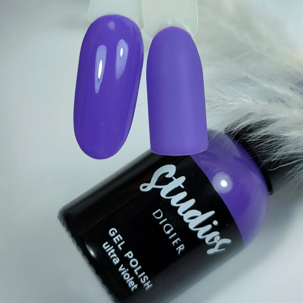 "Studios Didier" gelinis lakas, Ultra Violet