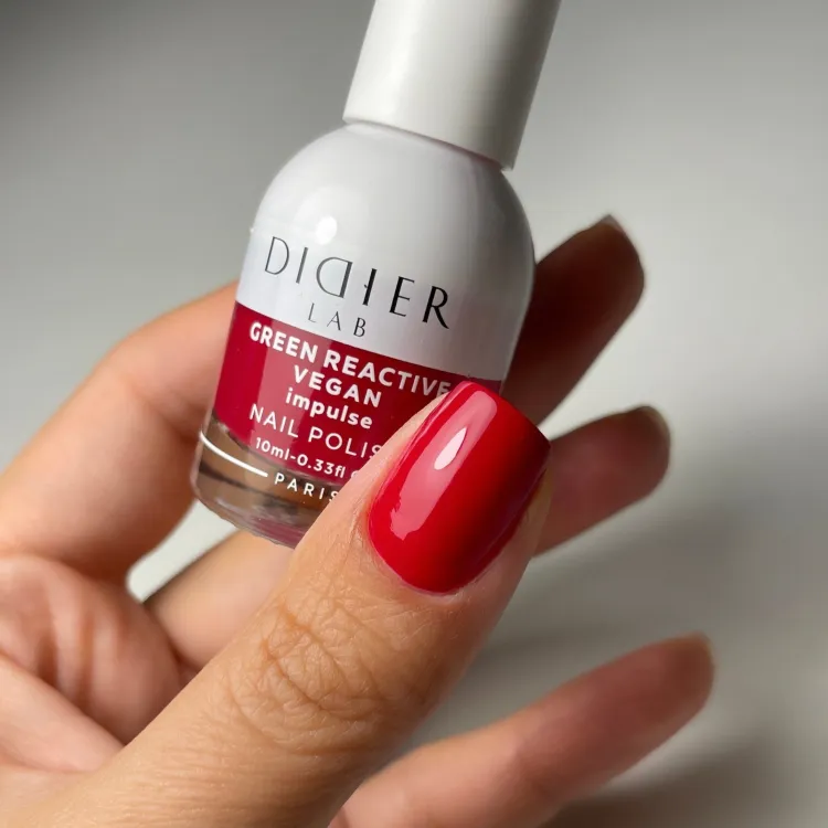 "Didier Lab" veganiškas nagų lakas "Green reactive", impulse, 10ml