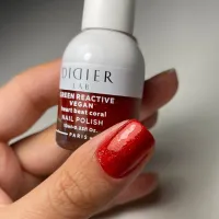 "Didier Lab" veganiškas nagų lakas "Green reactive", heart beat coral, 10ml