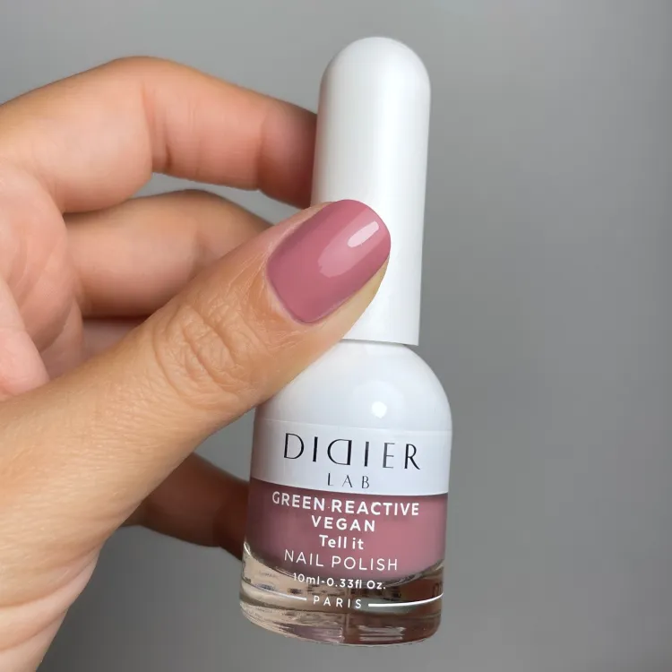 "Didier Lab" veganiškas nagų lakas "Green reactive", Tell it, 10ml