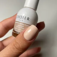 "Didier Lab" veganiškas nagų lakas "Green reactive", never stop, 10ml